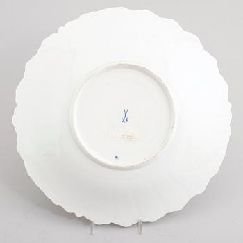 SKÅLFAT, porslin, Meissen, 1800-tal.