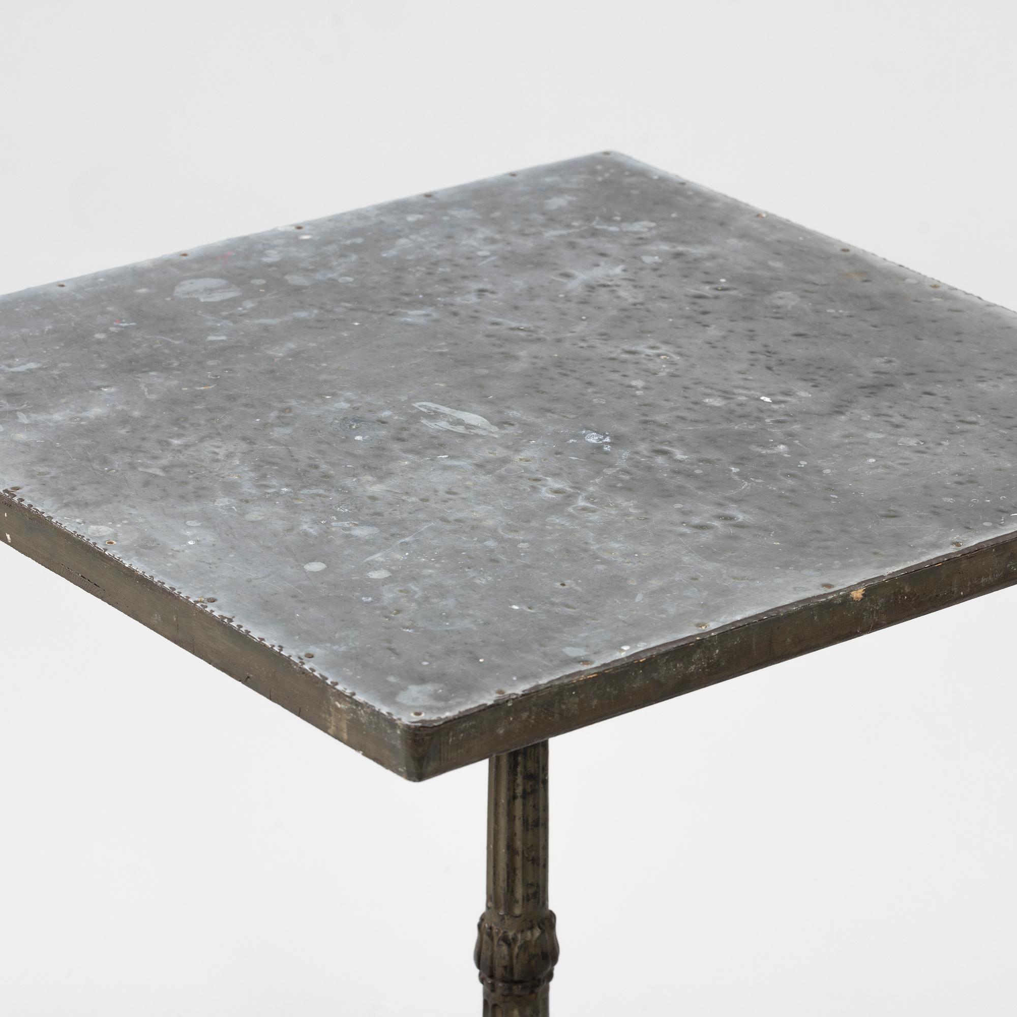 Café table/Garden table, 20th century.