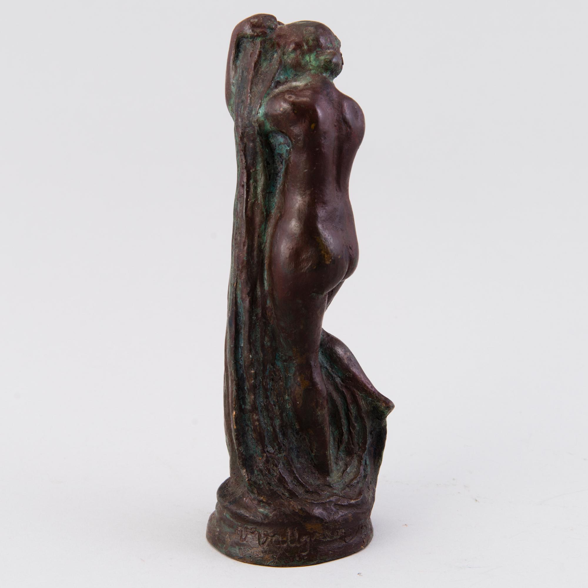 Ville Vallgren, NUDE.