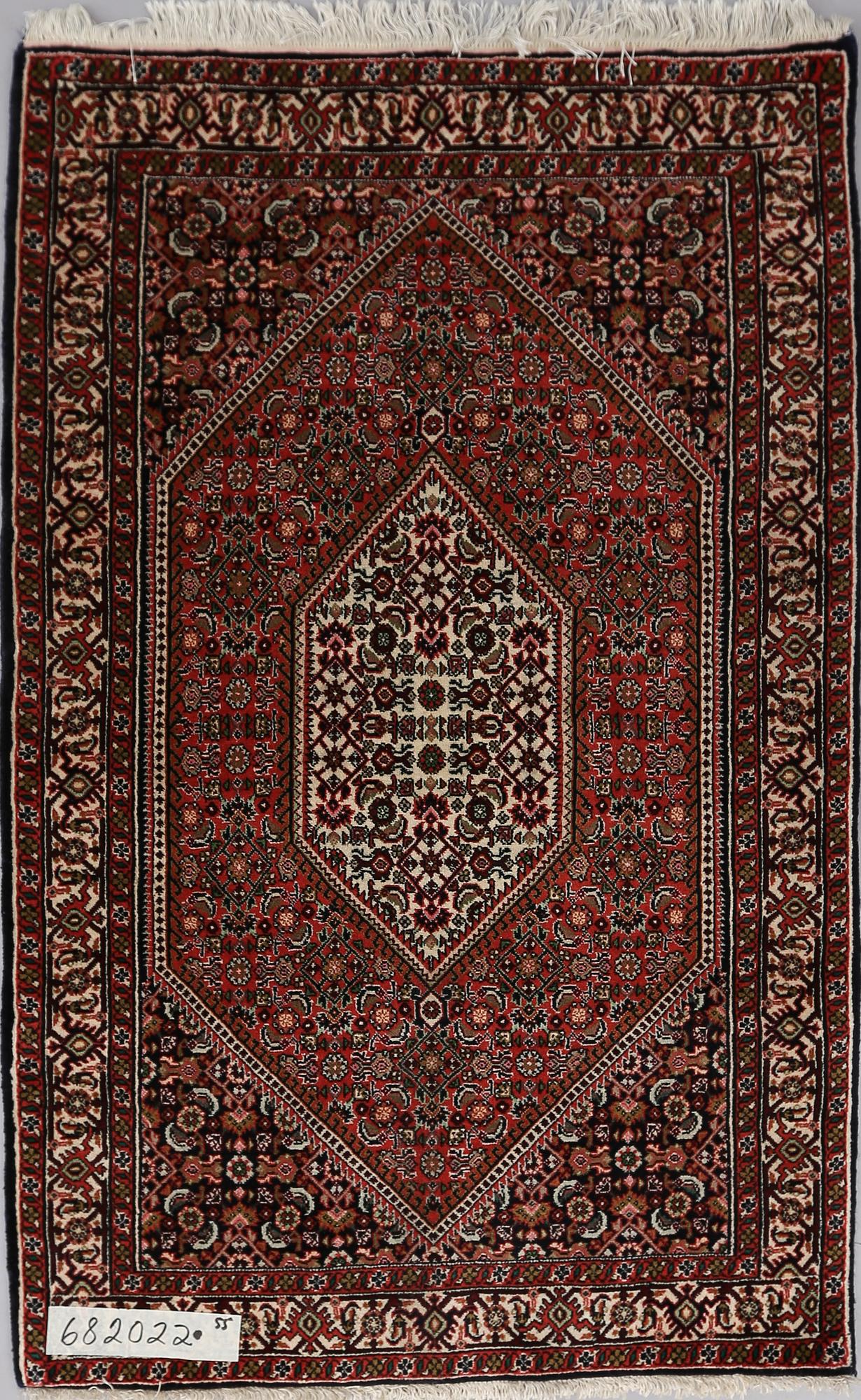 MATTA, orientalisk. Ca 142 x 90 cm.
