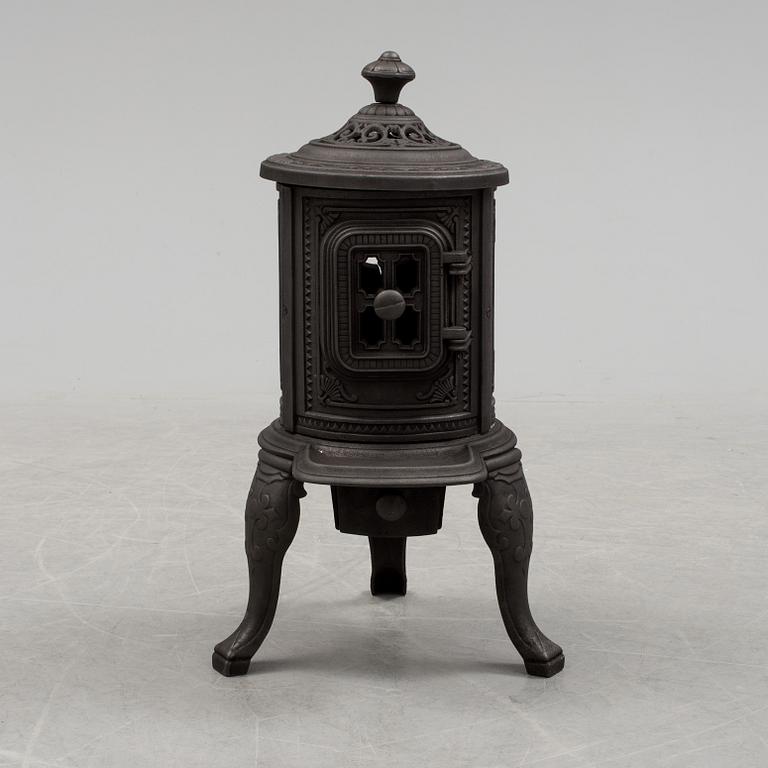 KAMIN, gjutjärn, Husqvarna No 1, 1900-talets början.