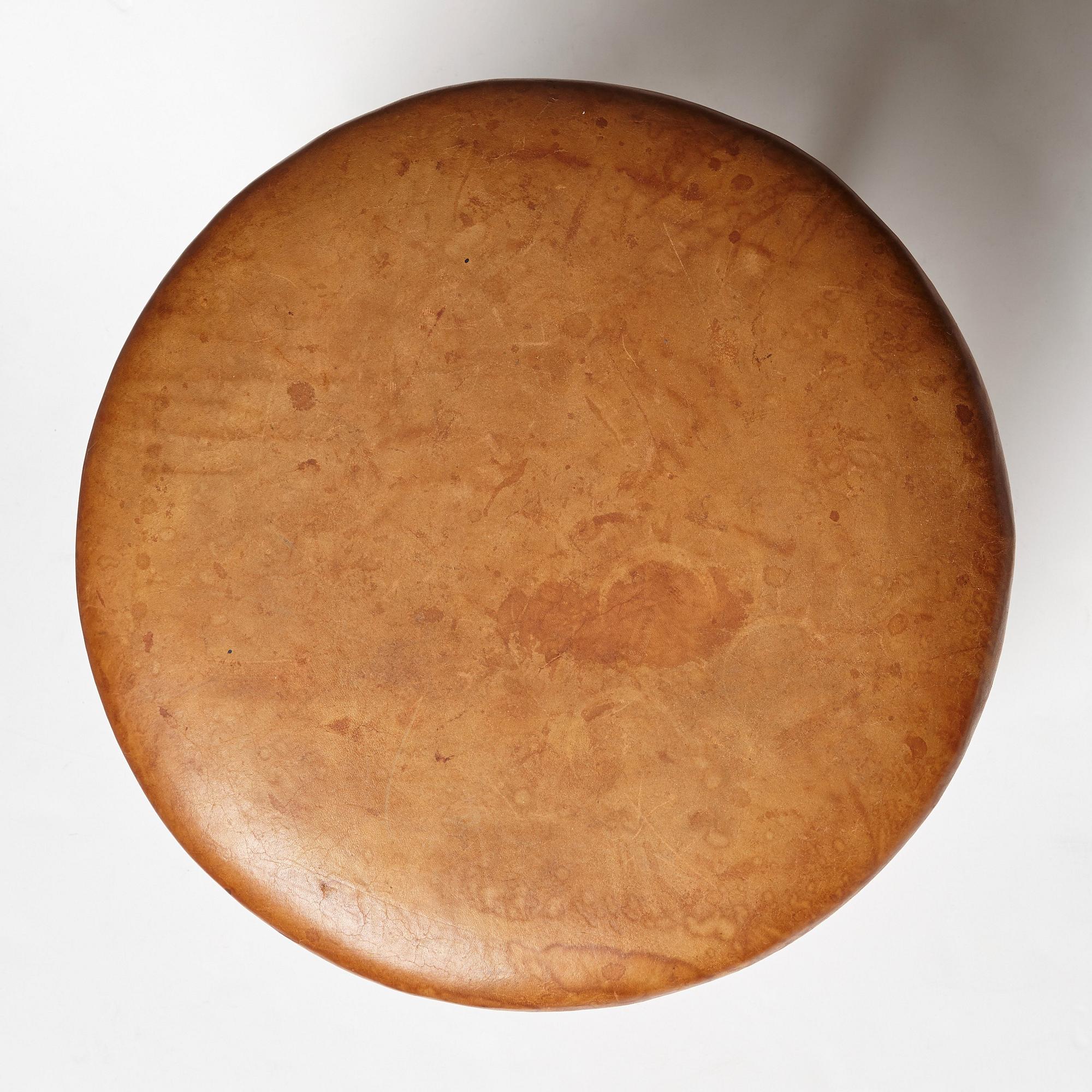 Vilhelm Lauritzen, a beech and leather stool for Fritz Hansen, Denmark 1930's.