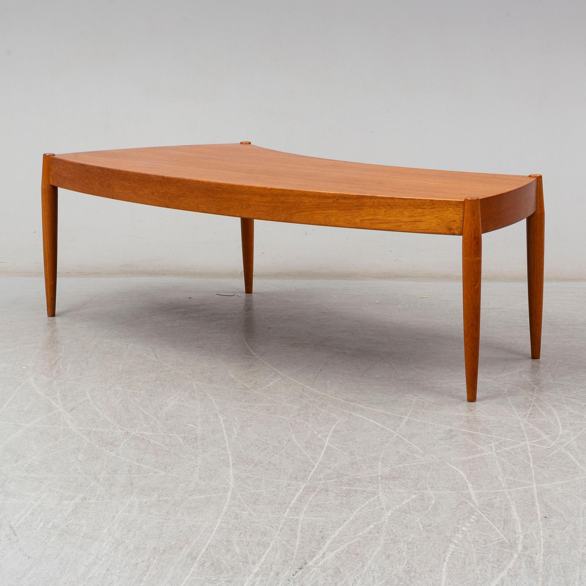 JOHANNES ANDERSEN, soffbord, "Capri", Trensum, 1960-tal.