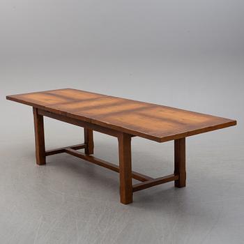 MATGRUPP, 10 stolar + bord,  1980/90-tal.