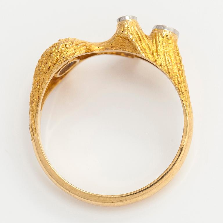 Björn Weckström, ring, "Diamant toppar", 18K guld och åttkantsslipade diamanter, Lapponia 1975.