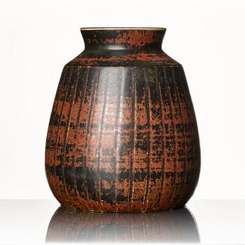 Carl-Harry Stålhane, a stoneware vase, Rörstrand, Sweden 1960s.
