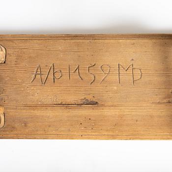 Bandvävstolar, två stycken, Sverige, daterade 1759.