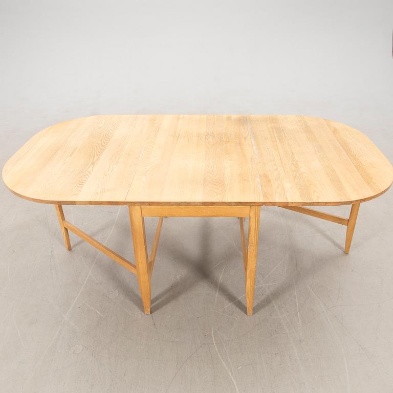 Drop-leaf table Evert Nizell Mörbylånga, later part of the 20th century.