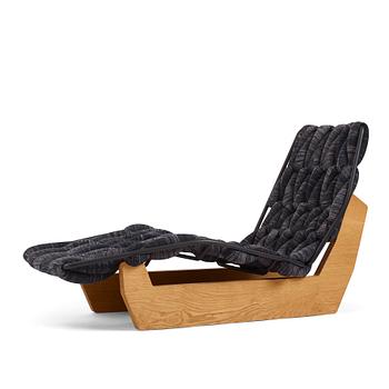 52. Patricia Urquiola, 'Biknit', chaise longue, Moroso, post 2011.