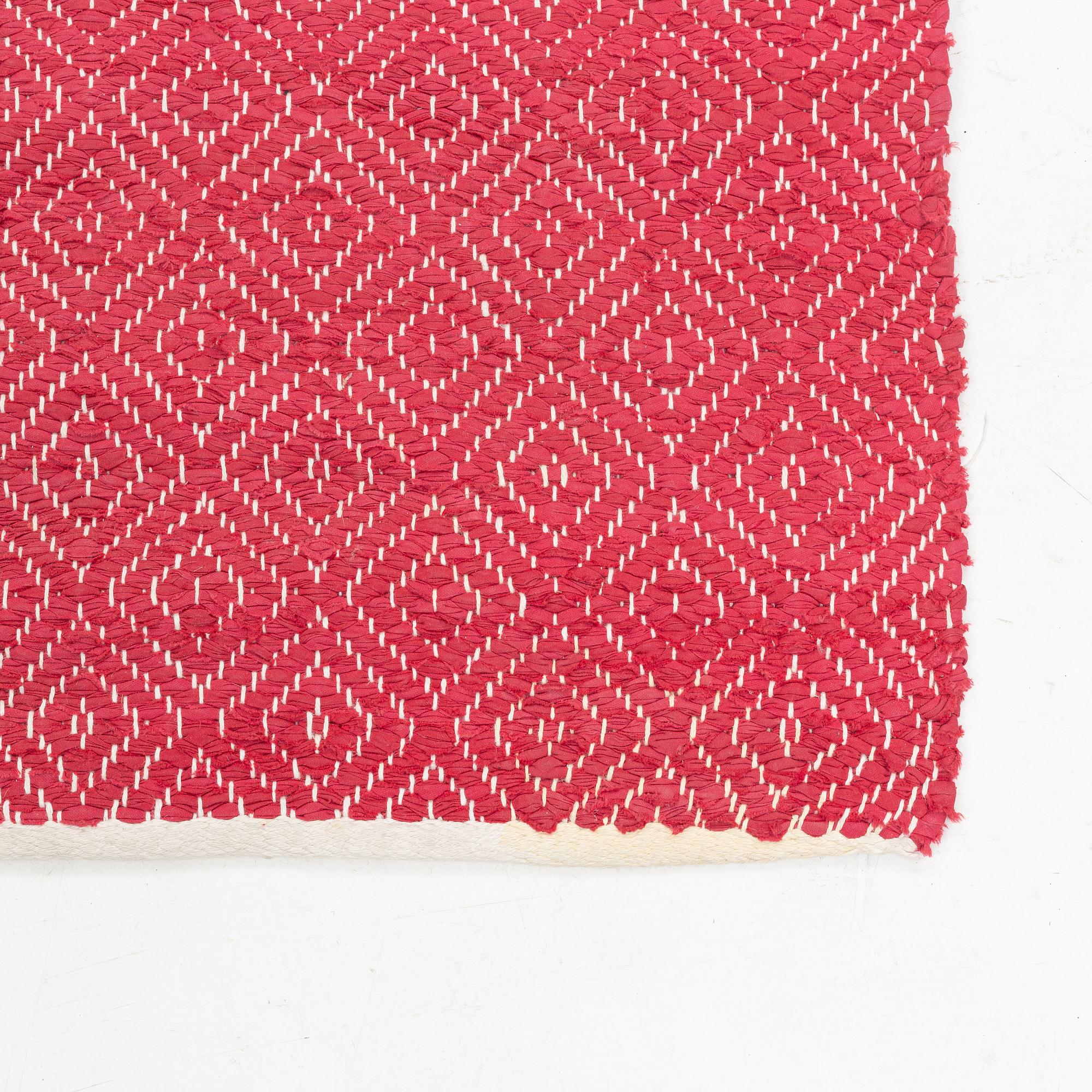 A carpet, cirkc 193 x 79 cm.