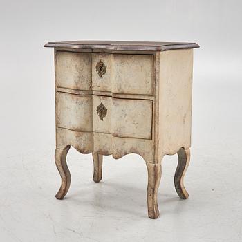 Byrå, barockstil, tidigt 1900-tal.