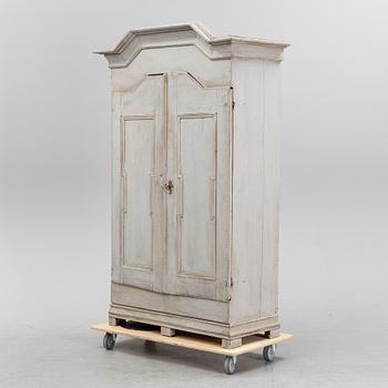 A 18/19th Century cabinet.