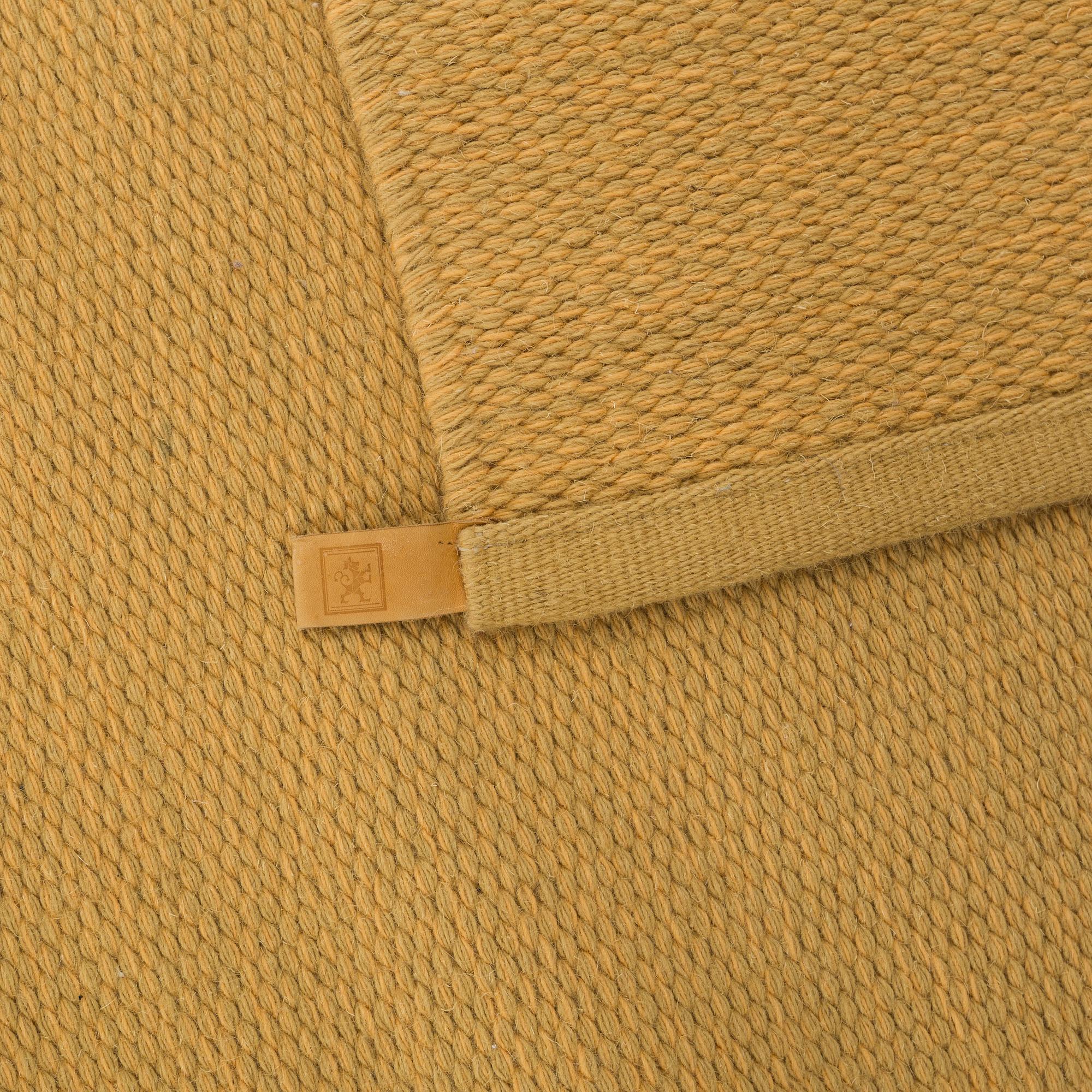 A Kasthall runner ca 536 x 83 cm.