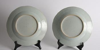 TALLRIKAR, ett par, porslin, Kina, 1700-tal.