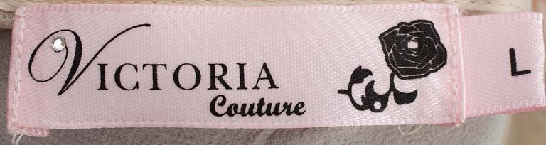 KLÄNNING, Victoria Couture.