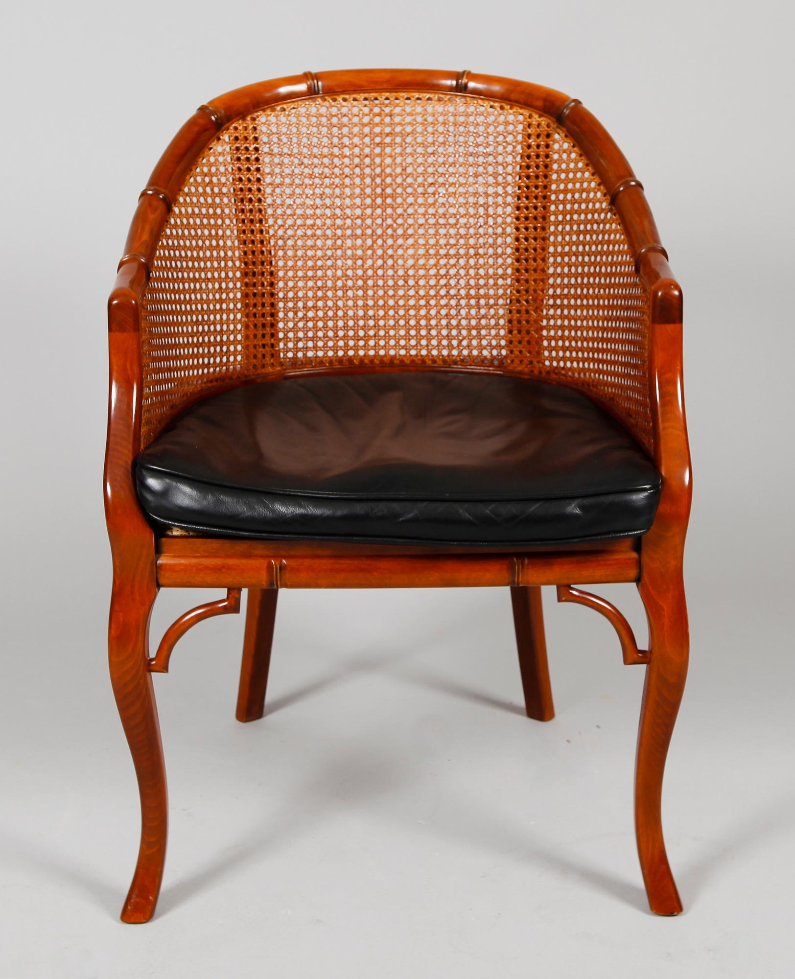 KARMFÅTÖLJ, Grange, 1900-talets andra hälft.