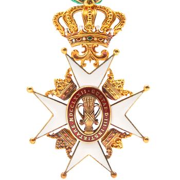 Vasa Order, Sweden, knight's badge, gold 18k. CF Carlman, Stockholm, 1946 and National Order of Merit, France, 1963.