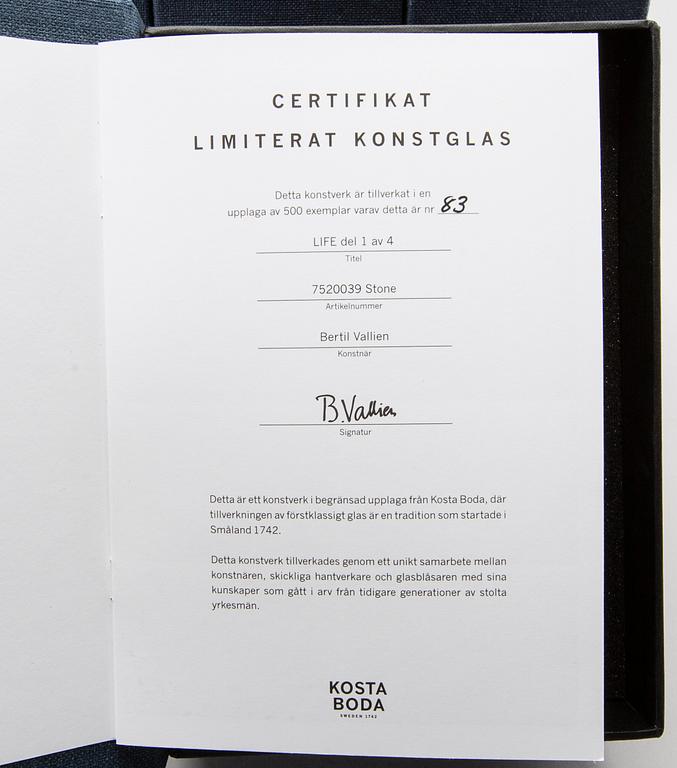 BERTIL VALLIEN, skulpturer, 4 st, glas, Serien "Life", Kosta Boda, signerade, och numrerad  500 upplaga.