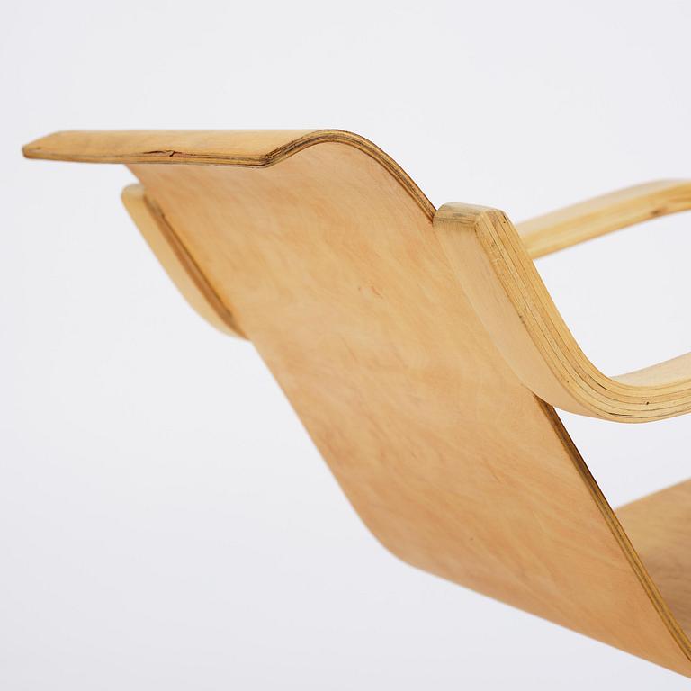 Alvar Aalto, a birch armchair model "31", Huonekalu-ja Rakennustyötehdas or Aalto Design, Hedemora, mid-20th century.