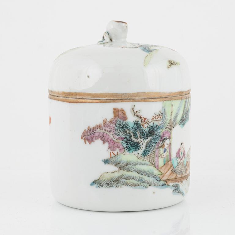 Box with lid, cup with lid, and bowl, porcelain, China, late Qing Dynasty, late 19th century.