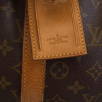 A Keepall Bandouliere 55 WEEKEND BAG by Louis Vuitton.