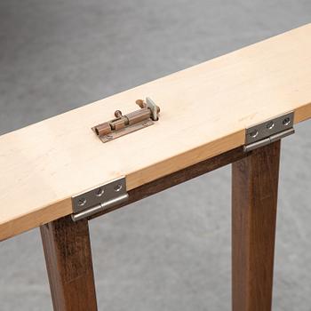 Carl Malmsten, A five-piece walnut 'Ambassadör' dining suite by Carl Malmsten.