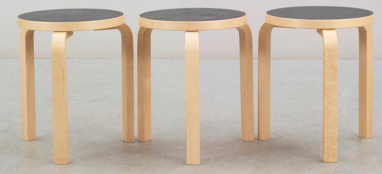 PALLAR, 3 st, Modell E 60, Alvar Aalto, Artek, formgiven 1932-33.