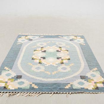 Ingegerd Silow, Rug, flat weave, signed, approximately 233x167 cm.