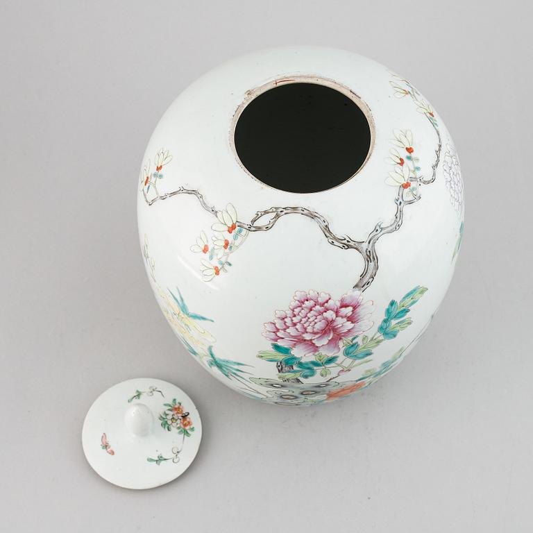 A famille rose jar with cover, China, 20th Century.