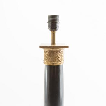 Bordslampa Empire-stil 1900-talets andra hälft.