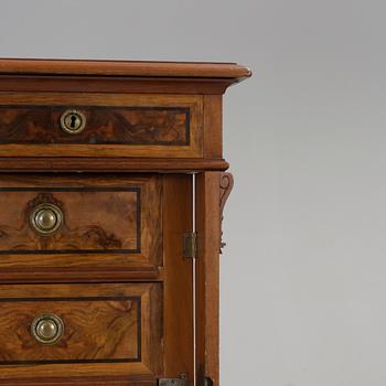 SKRIVBORD, nyrenässans, sent 1800-tal.