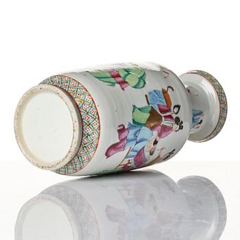 A famille rose roleau vase, Qing dynasty, 19th century.