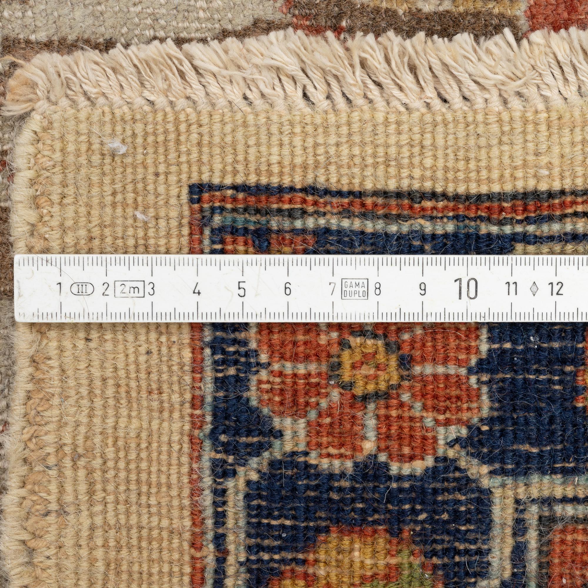 Rug, antique/semi-antique Tabriz, approx. 370 x 272 cm.