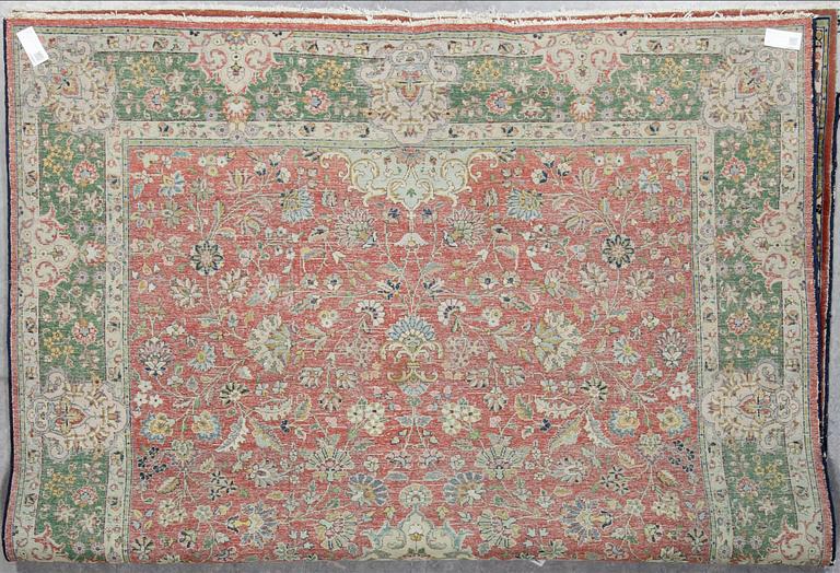 MATTA, orientalisk, ca 296x215 cm.