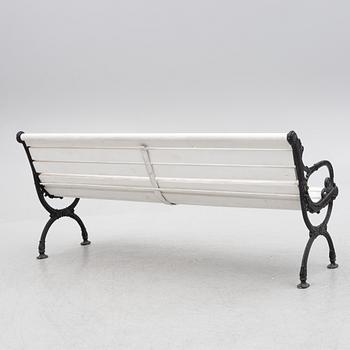 A garden sofa from Husqvarna, first part of the 20th century.