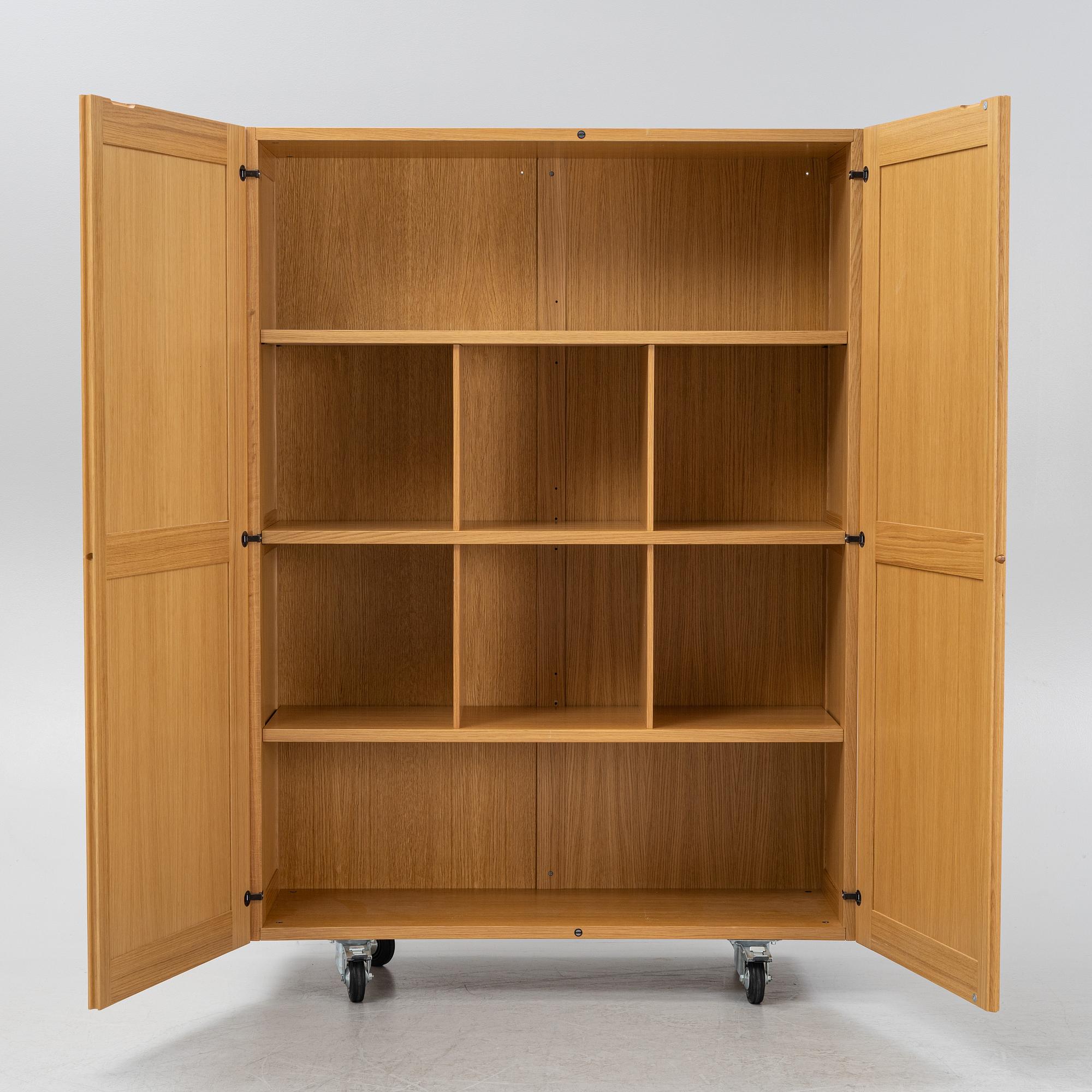 Vico Magistretti, skåp, "Shigeto", De Padova, Italien.