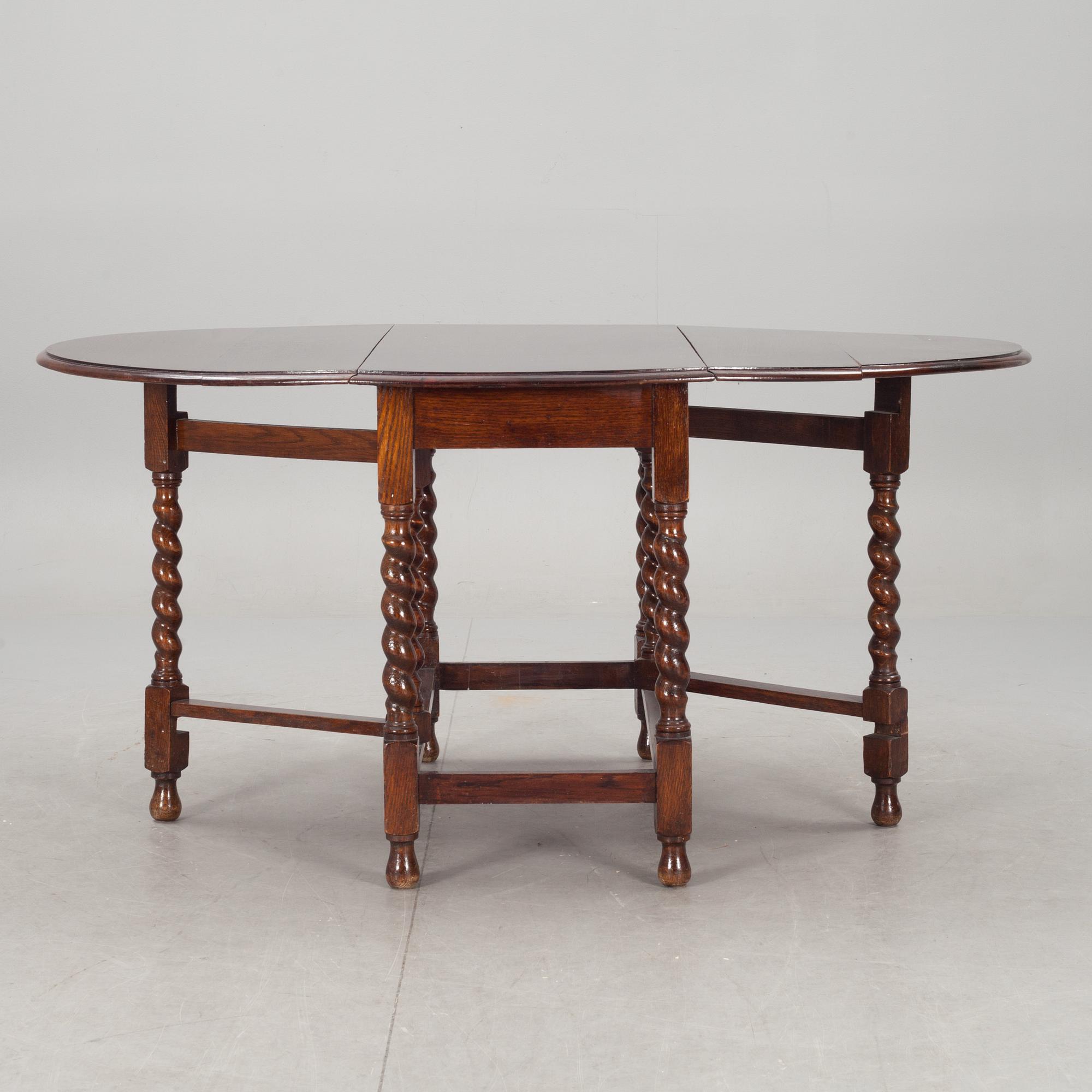 SLAGBORD, barockstil, 1900-tal.