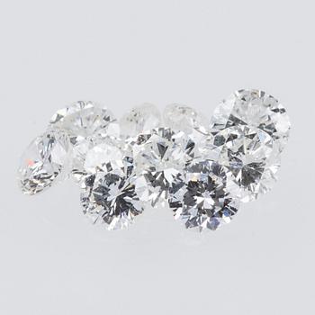 DIAMANTER, 10 st, oinfattade, briljantslipade, 1.00 ct enligt certifikat.