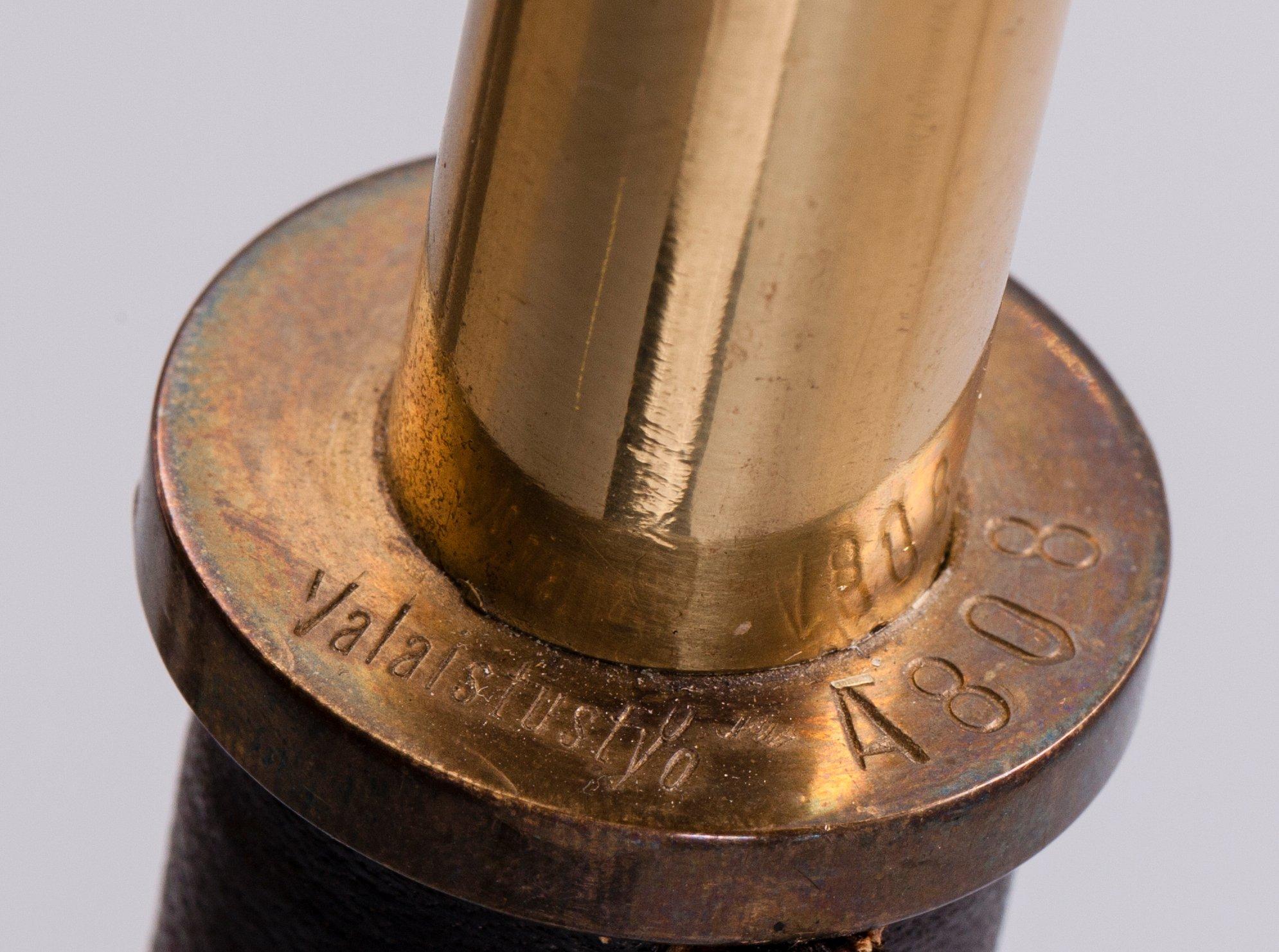 Alvar Aalto, GOLVLAMPA, A 808.