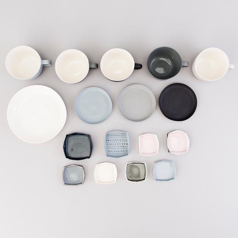 NATHALIE LAUTENBACHER, 'Linum' porcelain tableware and small plates, totally 26 pieces, signed and dated. Around 2010.