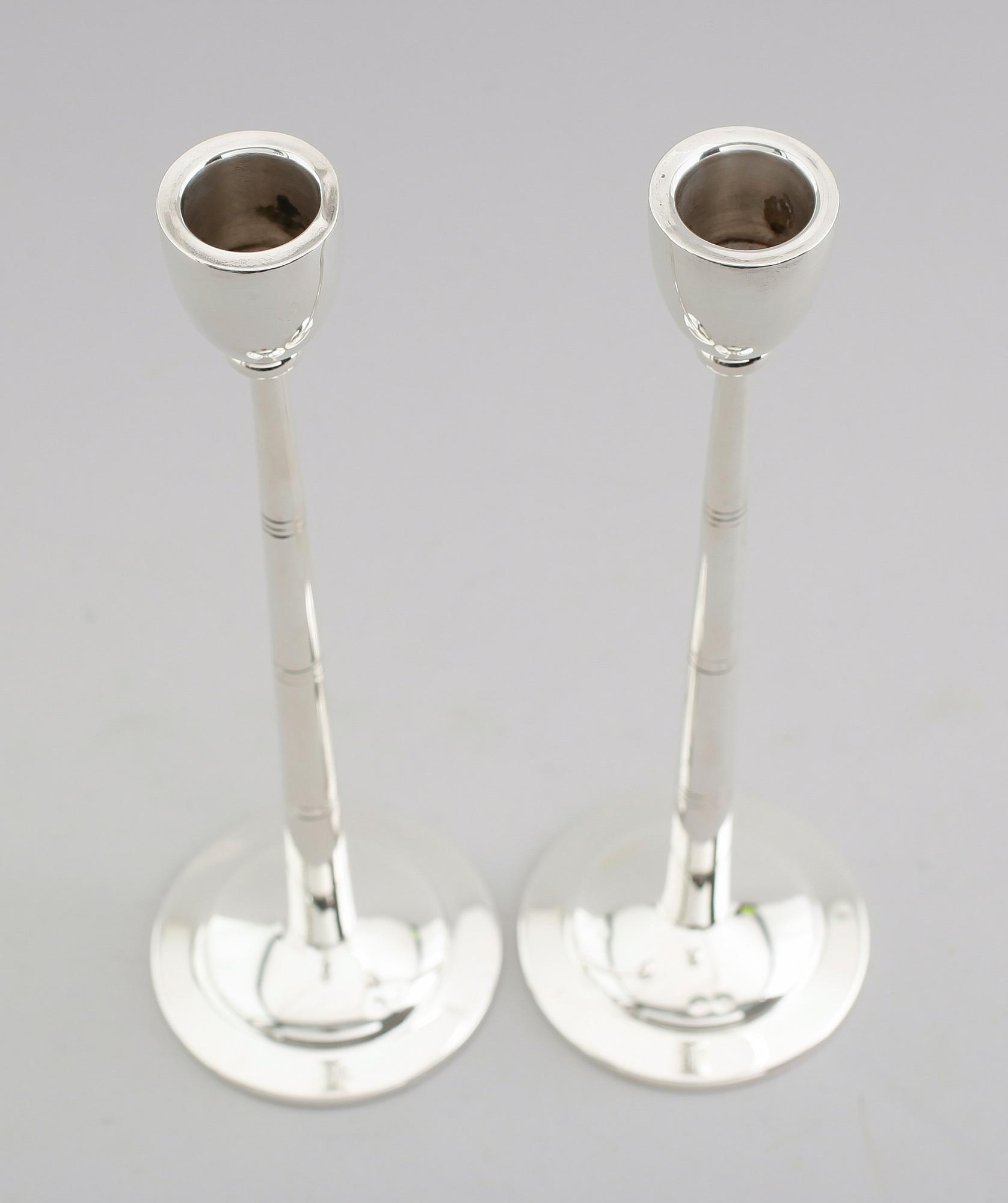 LJUSSTAKAR, 1 par, silver, 1900-talets första hälft.