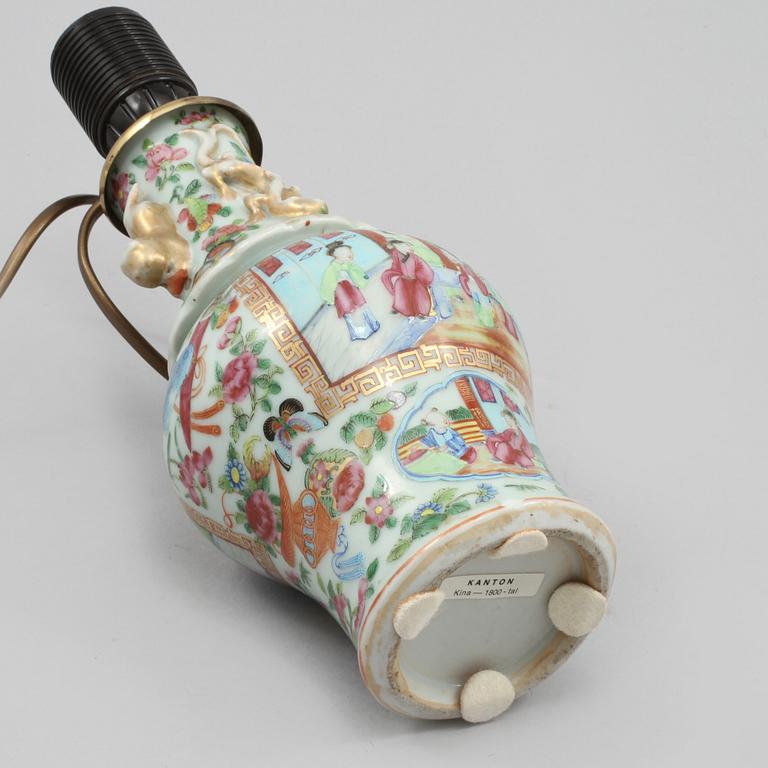 BORDSLAMPA/VAS, porslin, Kina, 1800-tal.