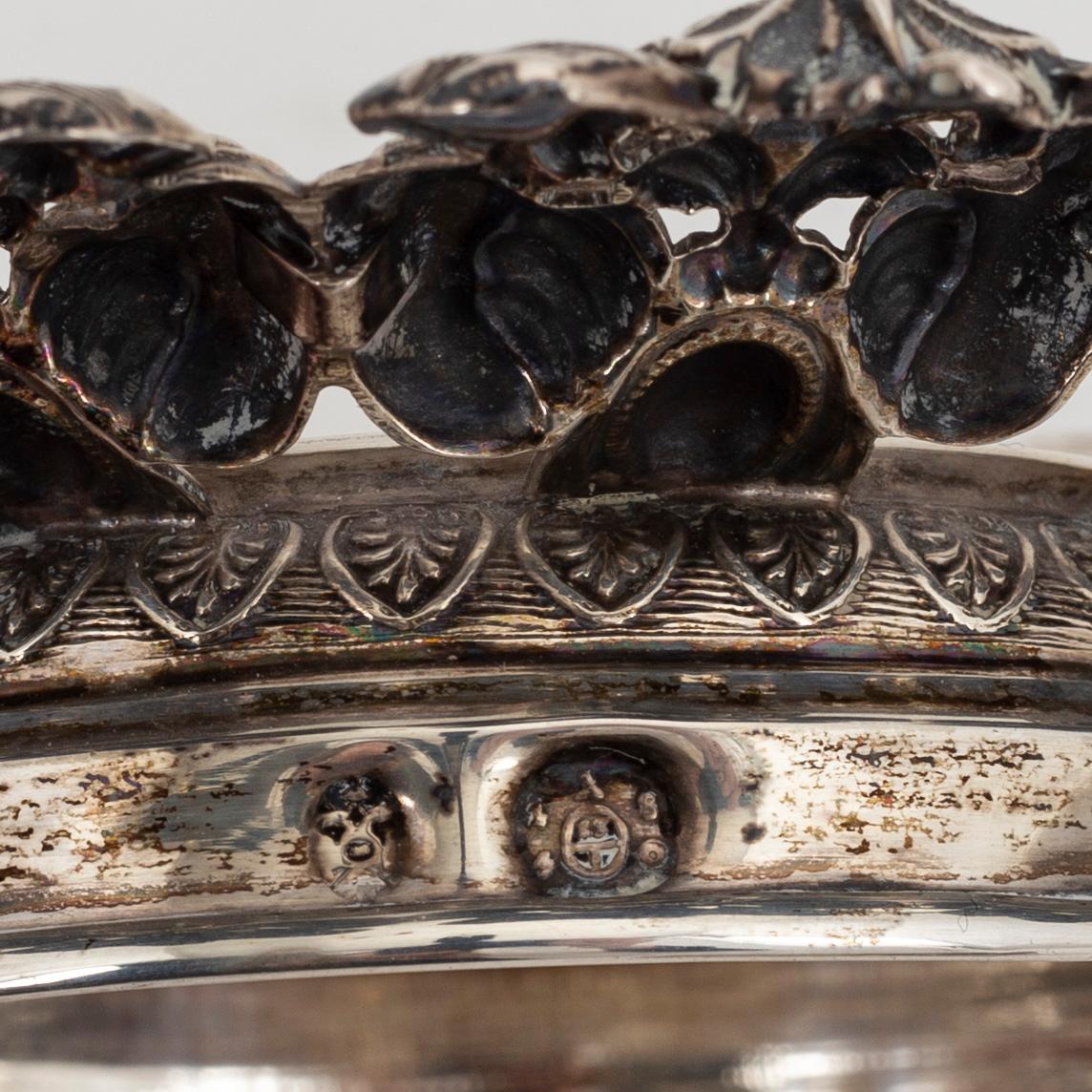 A silver table bell and a box, including Vienna 1830.