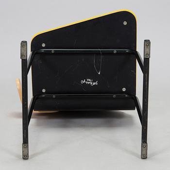 Yrjö Kukkapuro, tuoli, "Vino", Avarte 1980-luku, signeerattu Yrjö Kukkapuro -83.