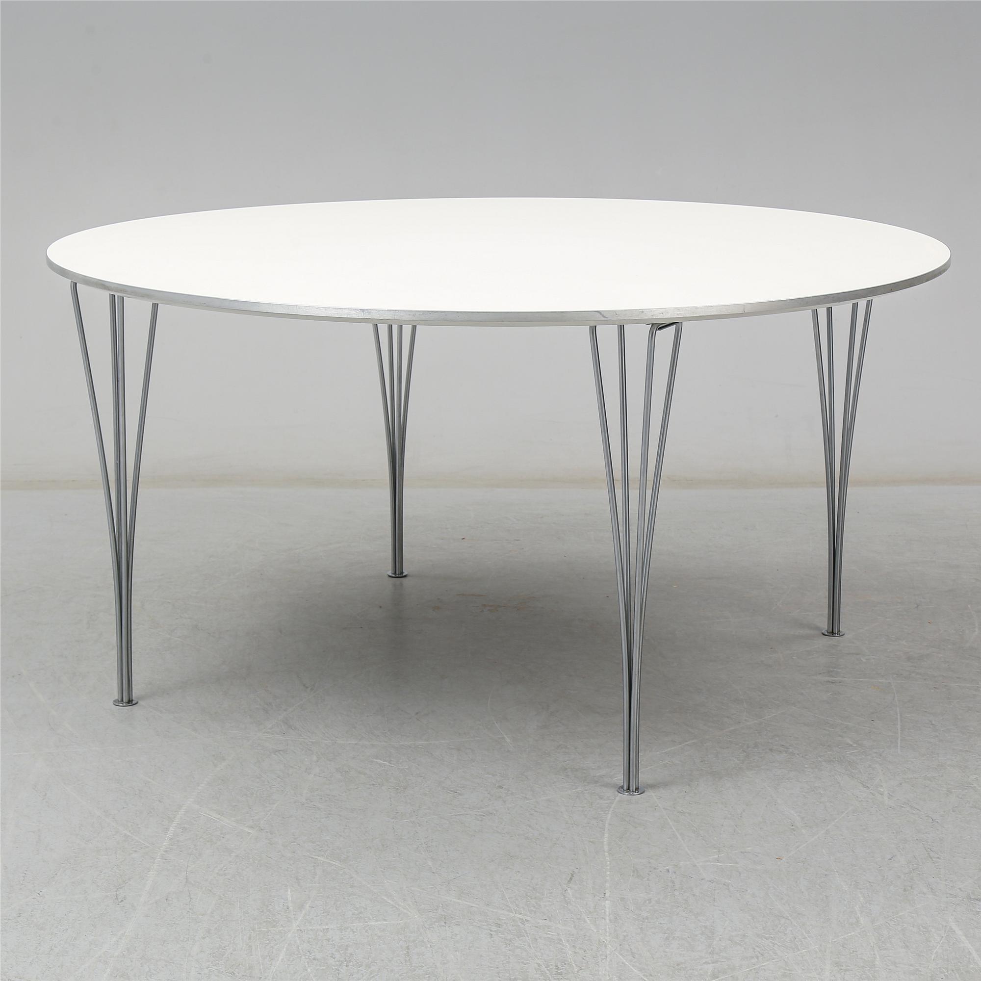 BRUNO MATHSSON & PIET HEIN, "Supercirkel" för Fritz Hansen,