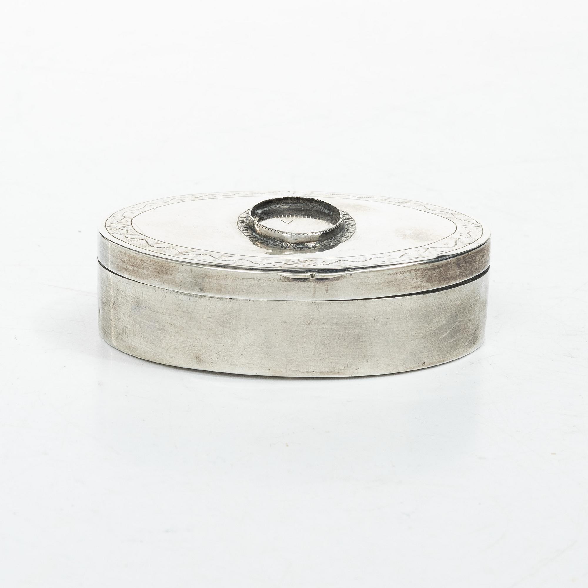 A Swedish silver snuff box, mark of Peter Andreas Thomasson, Karlskrona, 1855.