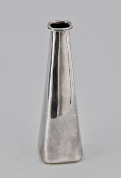 VAS, sterlingsilver, Ingemar Andersson, 1991. Vikt ca 400 gram.