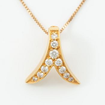 Pendant with chain, 18K gold set with brilliant-cut diamonds.