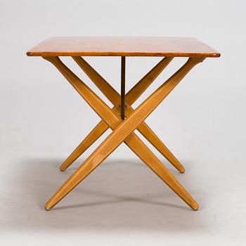 Hans J Wegner, efter, soffbord "Sissi, nr 3409" tillverkare Asko 1950-tal.