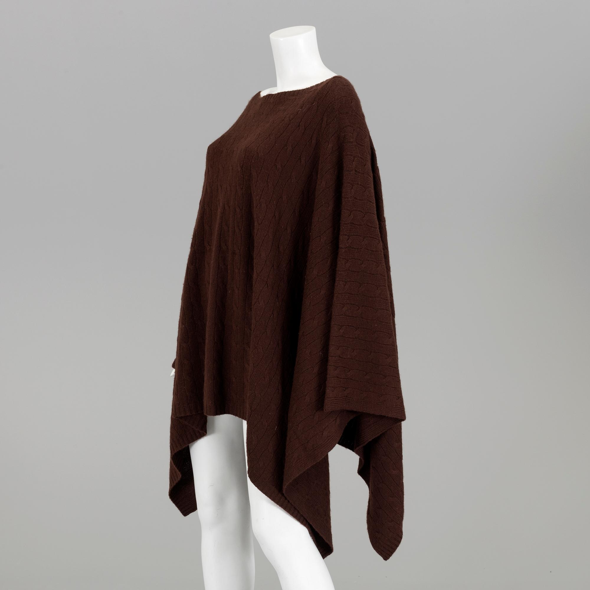 A cashmere poncho by Ralph Lauren in size M/L.